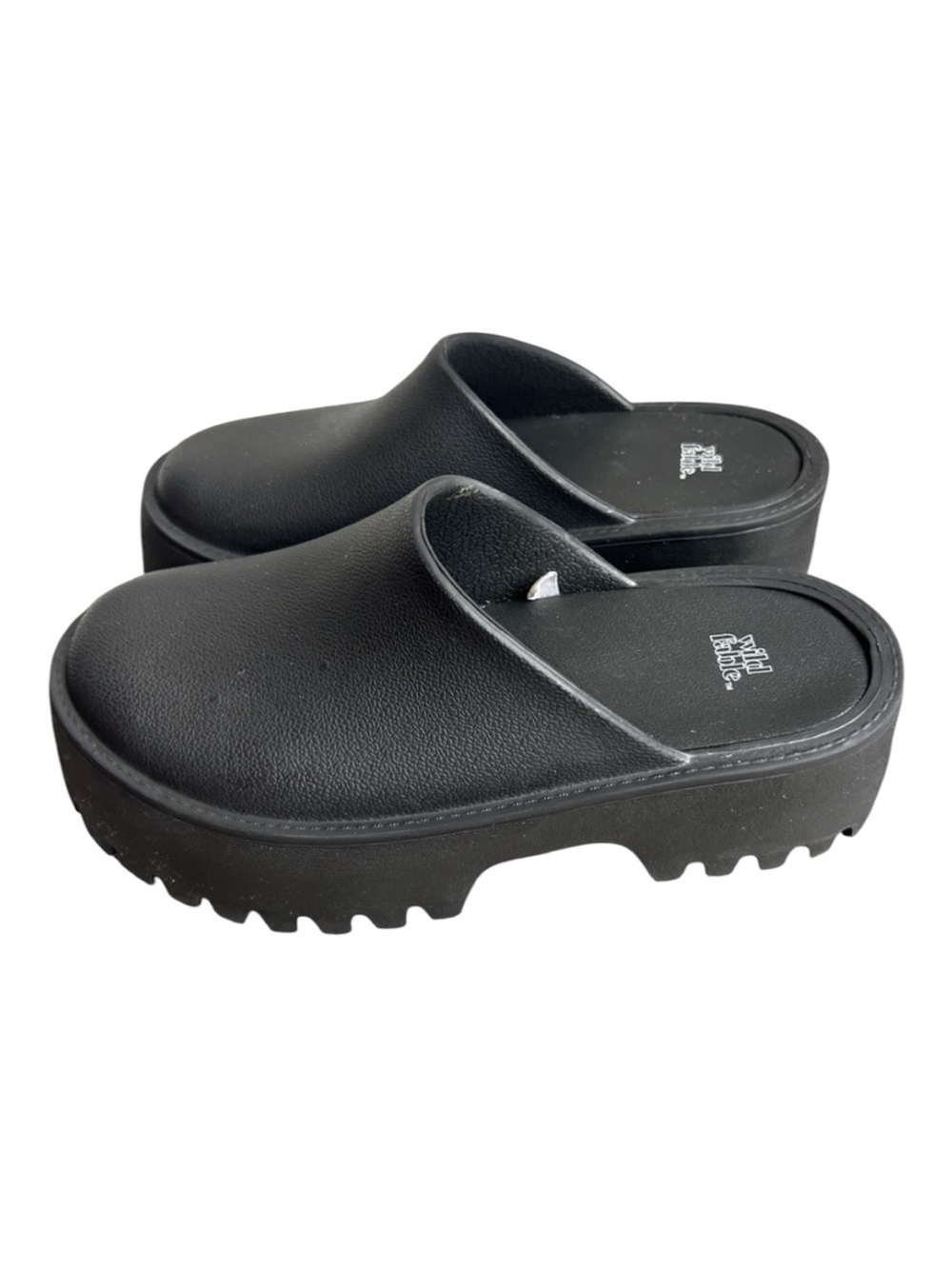 Wild Fable Black Chunky Lug Sole Platform Mules Clogs Size 7
